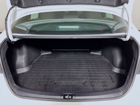 Certified 2023 Toyota Corolla SE image 21