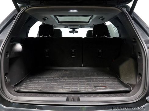 Used 2019 Chevrolet Equinox LT FWD image 29
