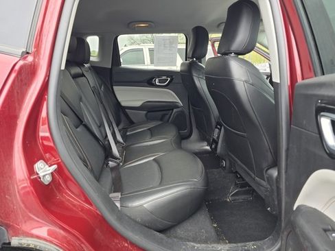 Used 2022 Jeep Compass Limited image 21