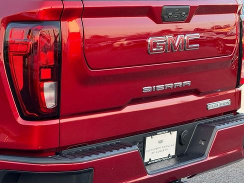 Used 2023 GMC Sierra 1500 Elevation image 9