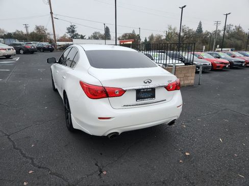 Used 2017 INFINITI Q50 Premium w/ 2.0T Premium Plus Package image 3
