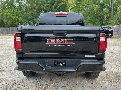 New 2026 GMC Canyon Elevation w/ Convenience Package image 5