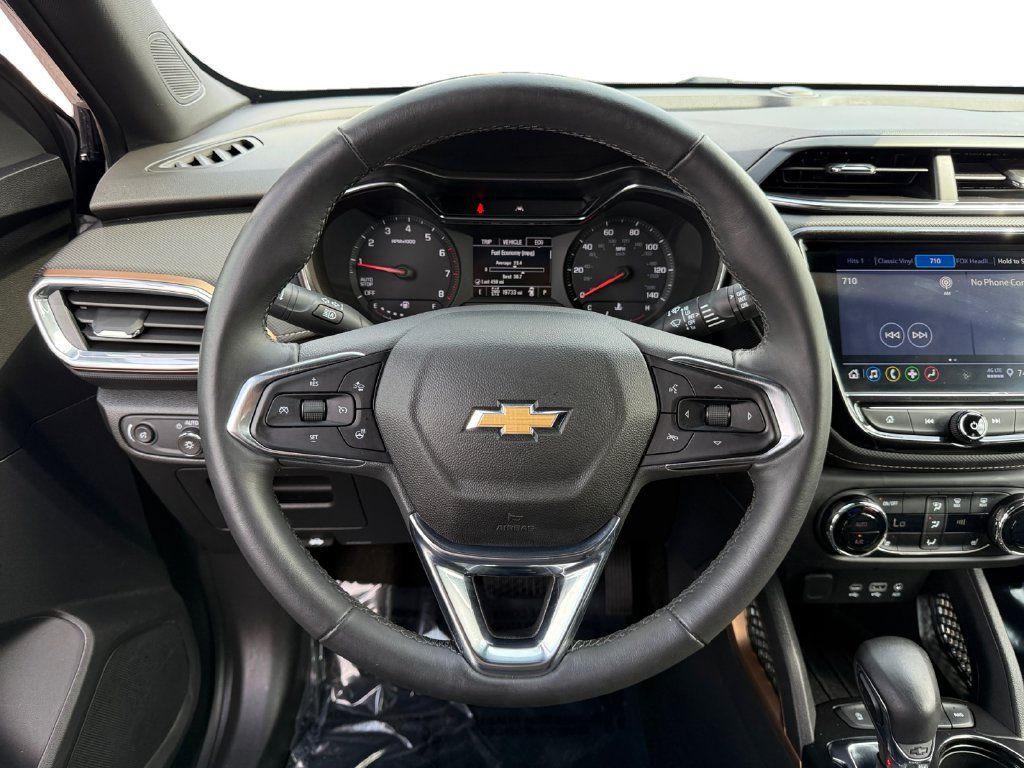 Used 2023 Chevrolet TrailBlazer ACTIV w/ Convenience Package AWD/4WD image 12