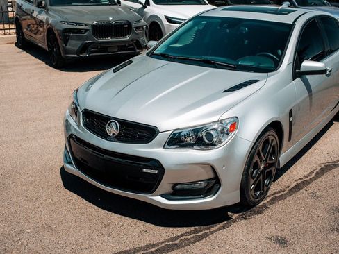 Used 2017 Chevrolet SS RWD image 13