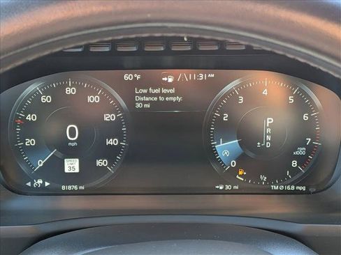 Used 2018 Volvo XC90 T6 Momentum w/ Convenience Package image 10