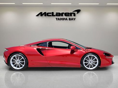 New 2026 McLaren Artura image 5