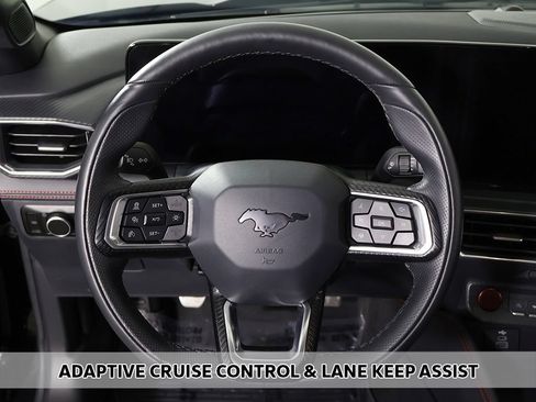 Used 2025 Ford Mustang GT Premium RWD image 4
