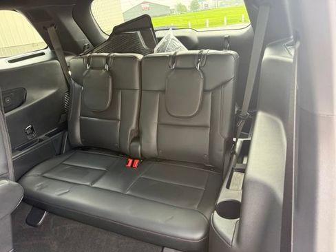 Used 2025 Ford Explorer ST-Line w/ Premium Package AWD/4WD image 19
