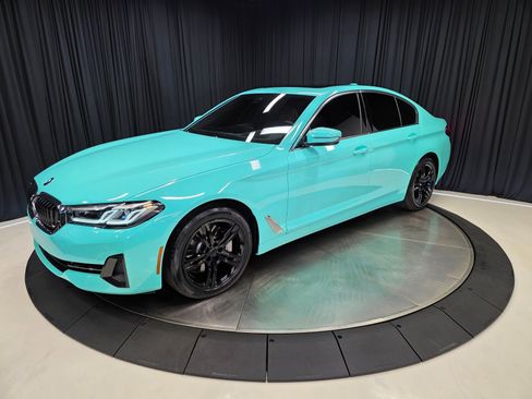 Used 2023 BMW 530i xDrive AWD/4WD image 7