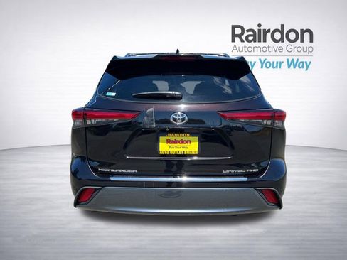 Used 2021 Toyota Highlander Limited AWD/4WD image 6
