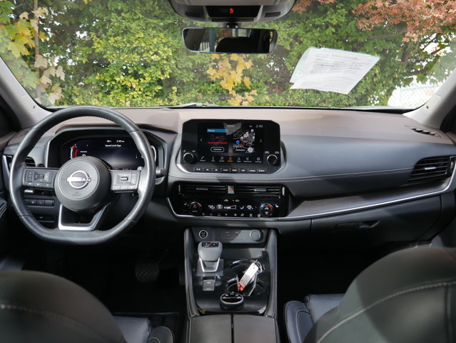 Certified 2023 Nissan Rogue Platinum w/ Platinum Premium Package AWD/4WD image 9
