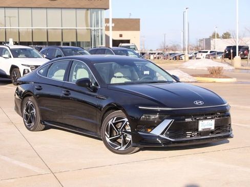 New 2026 Hyundai Sonata SEL AWD/4WD image 2
