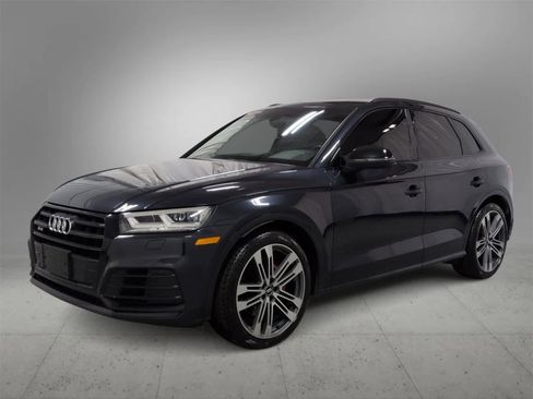 Used 2019 Audi SQ5 Premium Plus w/ Premium Plus Package image 4