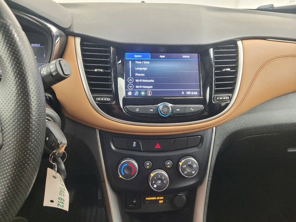 Used 2019 Chevrolet Trax LT FWD image 25