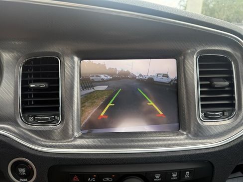 Used 2014 Dodge Charger SXT Plus RWD image 17
