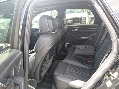 Used 2023 Audi SQ5 Premium Plus w/ Premium Plus Package AWD/4WD image 32