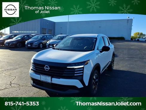 New 2026 Nissan Kicks SV image 6