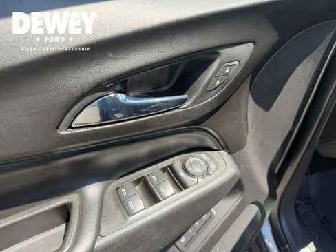 Used 2020 Chevrolet Equinox Premier AWD/4WD image 11