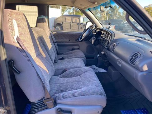 Used 1999 Dodge Ram 2500 Truck 2WD Club Cab image 13
