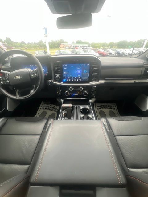 Used 2025 Ford F150 Raptor AWD/4WD image 21