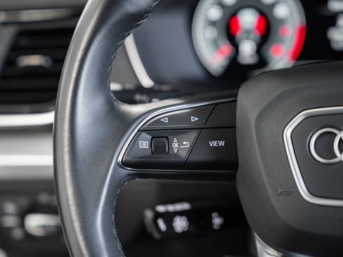 Used 2025 Audi Q5 2.0T Premium image 29