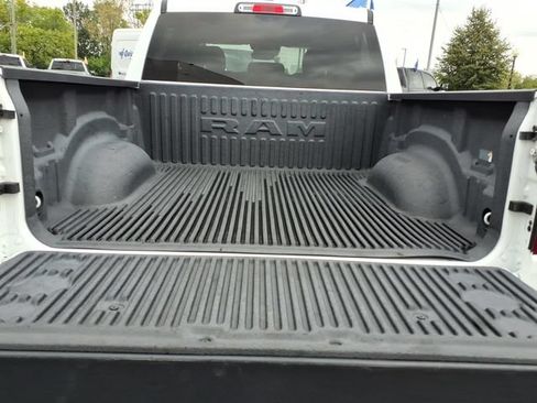 Used 2023 RAM 1500 Laramie AWD/4WD image 10