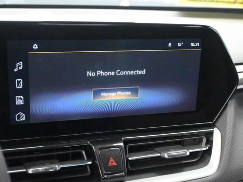 Used 2025 Chevrolet TrailBlazer LT w/ Driver Confidence Package image 27