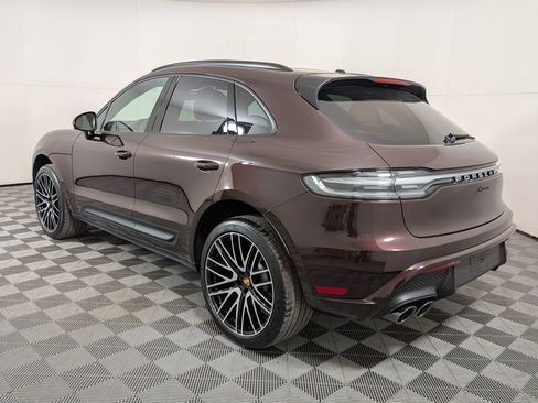 New 2026 Porsche Macan image 3