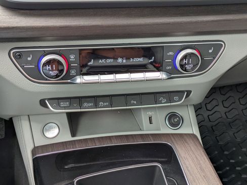 Used 2025 Audi Q5 2.0T Premium Plus w/ Premium Plus Package image 20