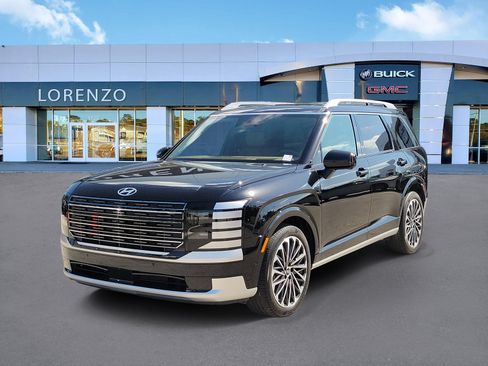 Used 2026 Hyundai Palisade Calligraphy FWD image 1