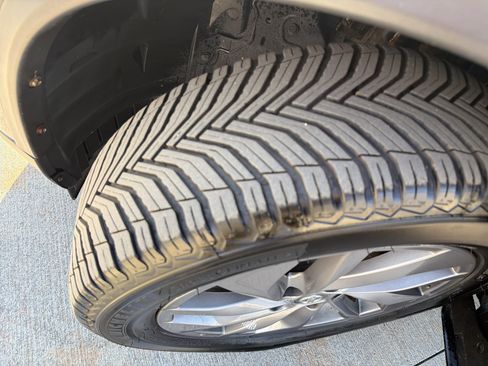 Used 2016 Nissan Rogue SL w/ SL Premium Package image 12