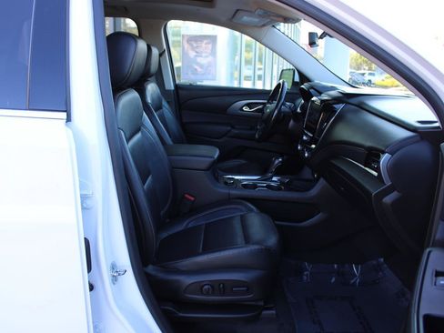 Used 2019 Chevrolet Traverse Premier w/ LPO, 'HIT The Road' Package image 37