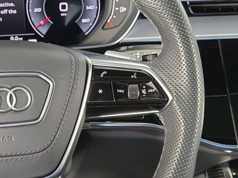 Used 2023 Audi S8 w/ S8 Executive Package image 29