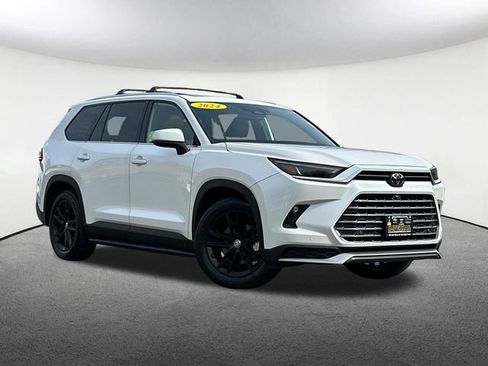 Certified 2024 Toyota Grand Highlander AWD Hybrid image 2
