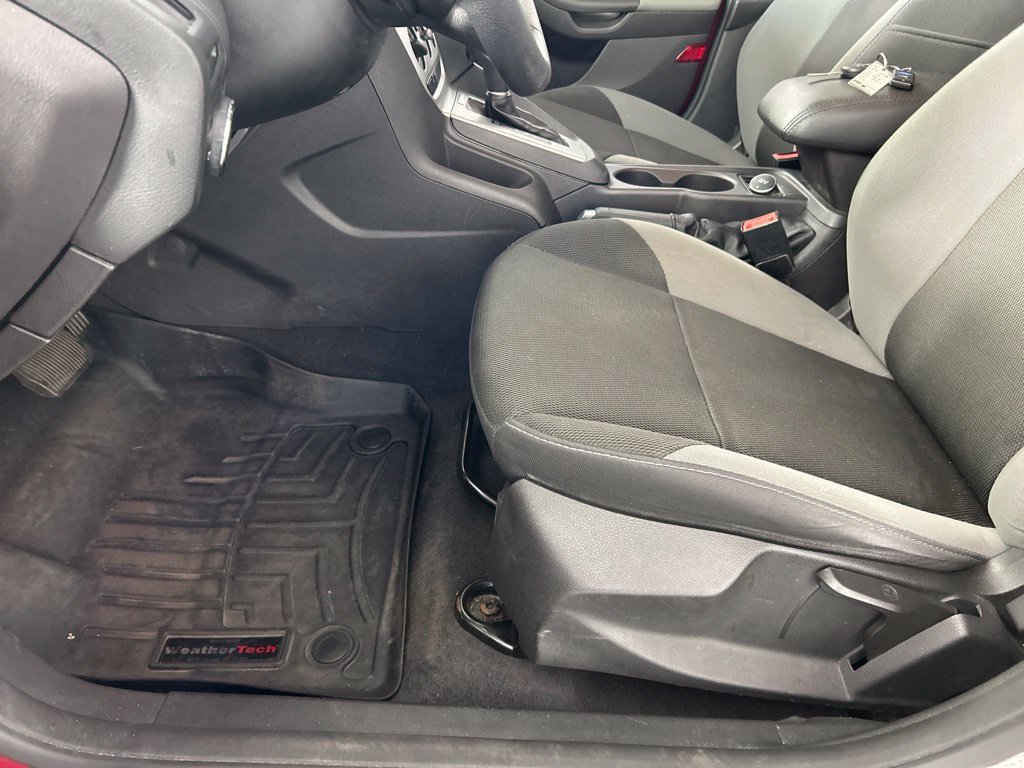Used 2014 Ford Focus SE FWD image 18