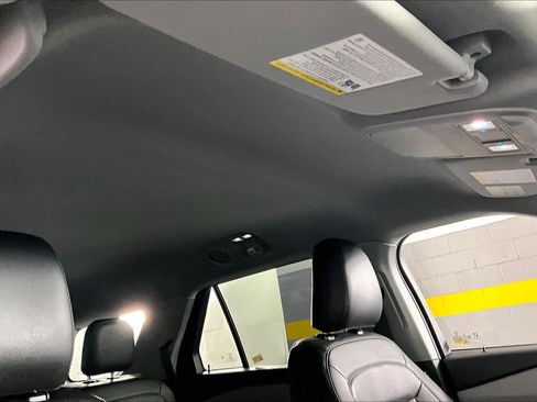 Used 2024 Ford Explorer XLT w/ Equipment Group 202A image 14