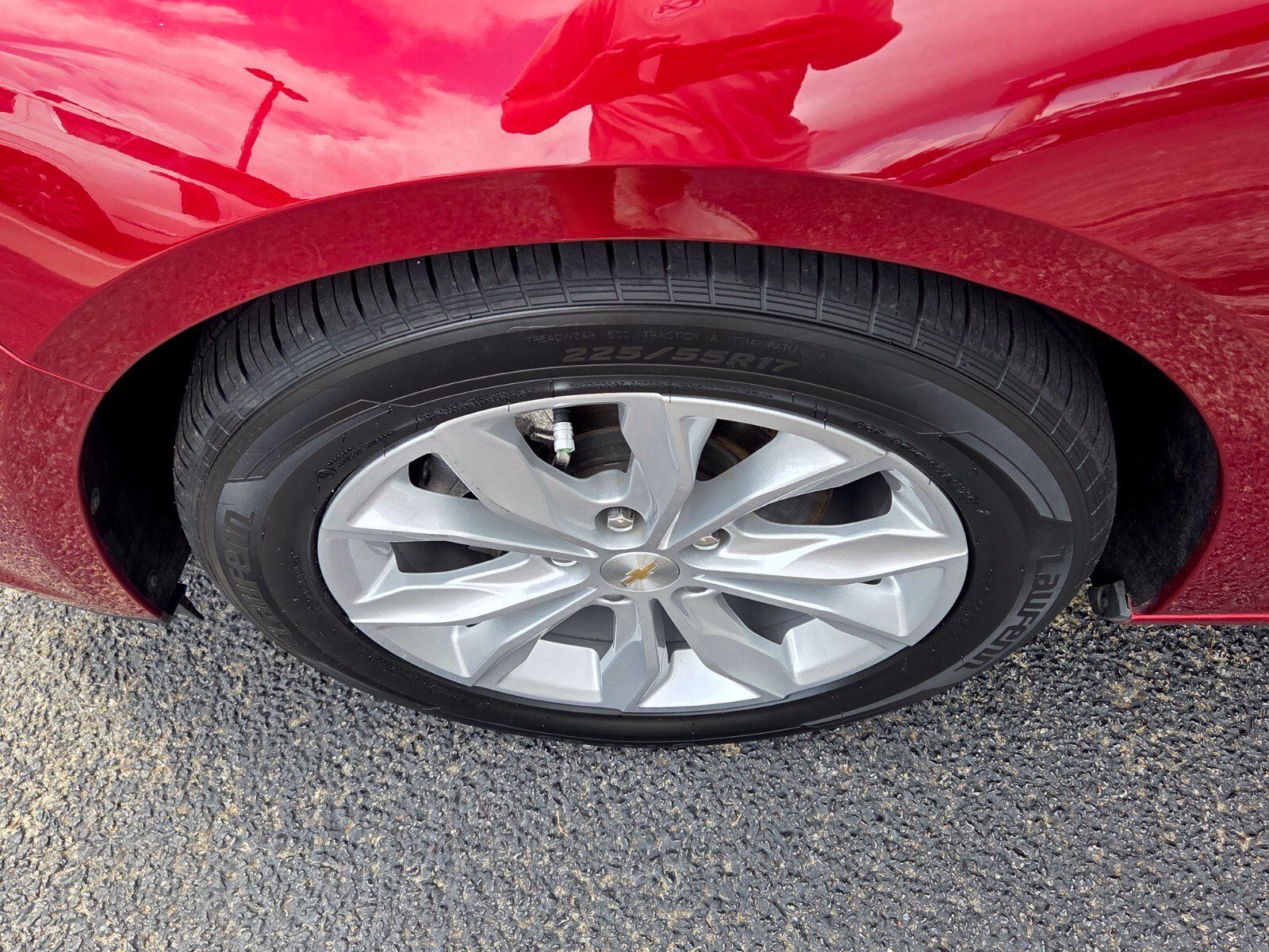 Used 2025 Chevrolet Malibu LT FWD image 18