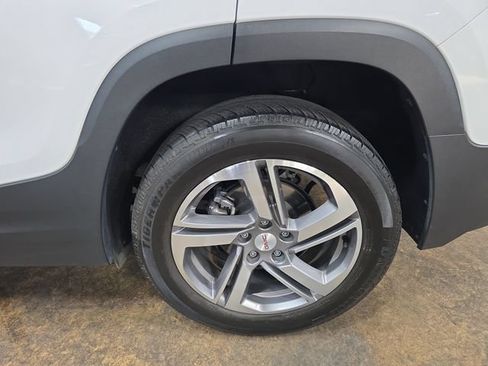 Used 2020 GMC Terrain SLT FWD image 33