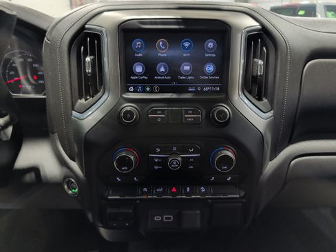 Used 2021 Chevrolet Silverado 1500 RST AWD/4WD image 11