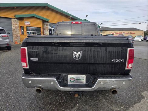 Used 2017 RAM 1500 Laramie w/ Convenience Group image 5
