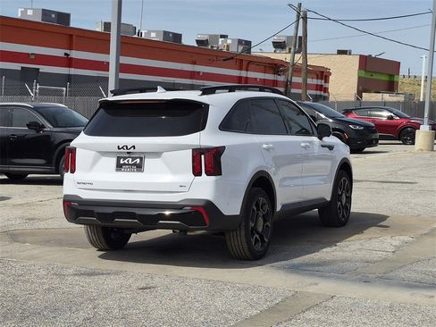 New 2026 Kia Sorento SX image 3