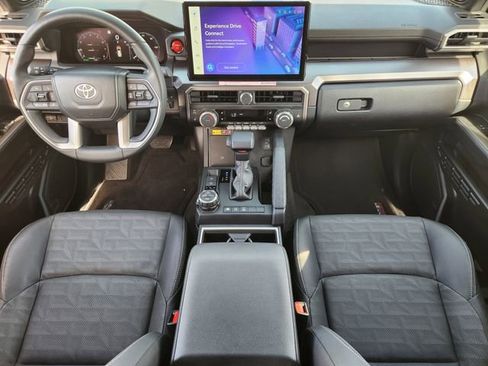 Used 2025 Toyota 4Runner TRD Off-Road Premium w/ Tow Technology Package AWD/4WD image 19