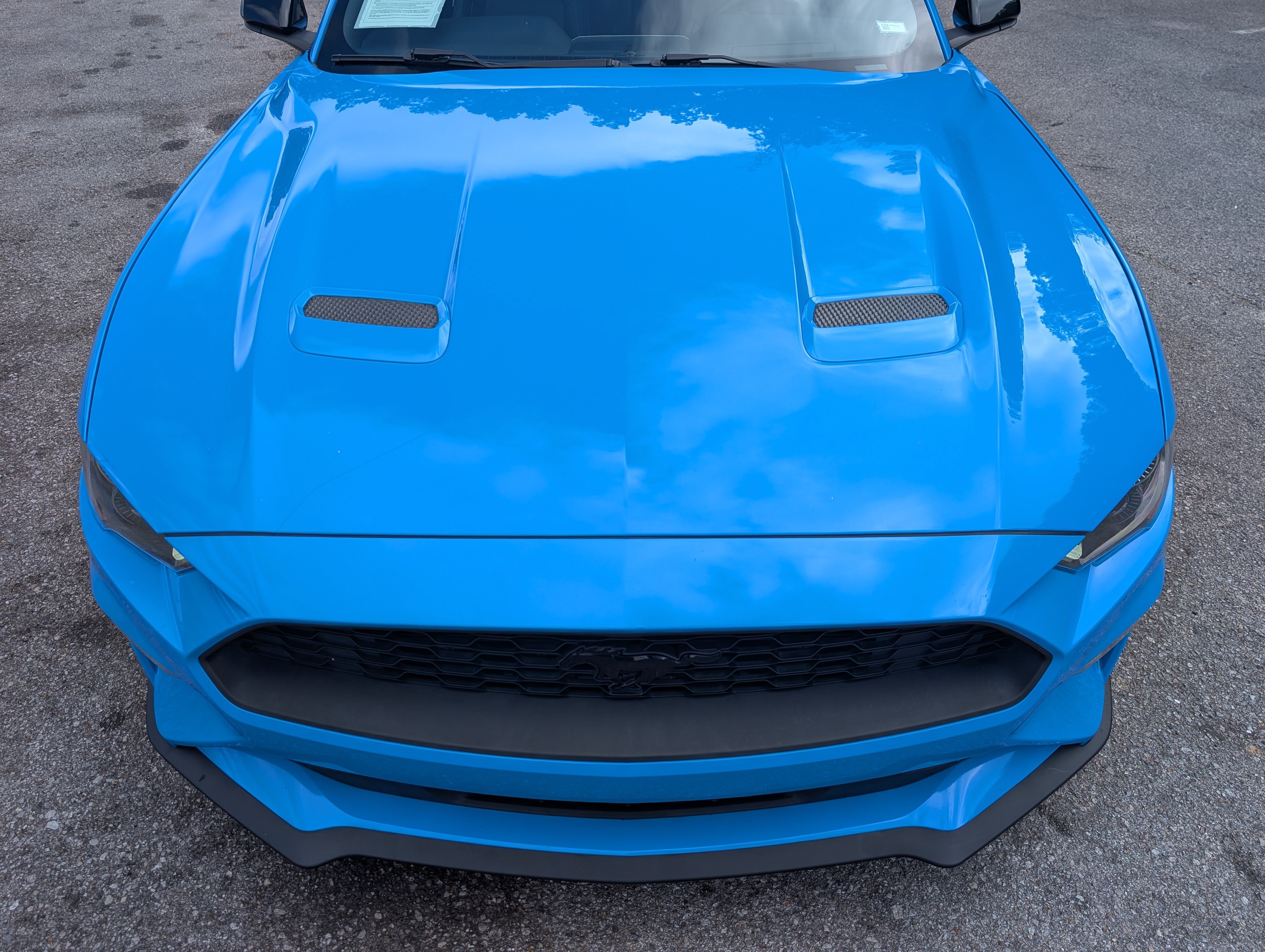 Used 2022 Ford Mustang Premium w/ Black Accent Package RWD image 12