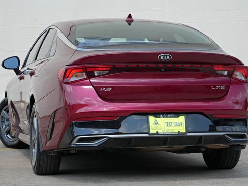 Used 2021 Kia K5 LXS FWD image 5