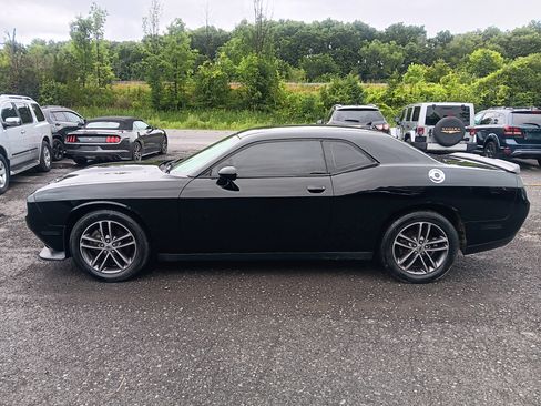 Used 2019 Dodge Challenger GT w/ Plus Package AWD/4WD image 2