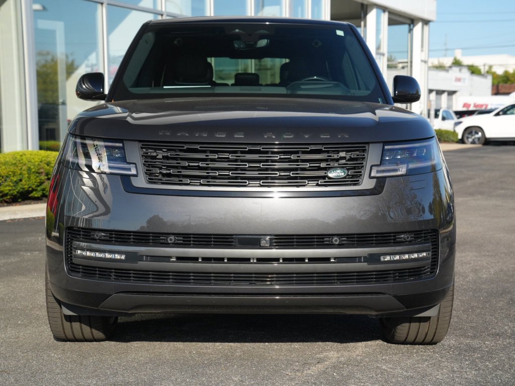 Used 2024 Land Rover Range Rover SE AWD/4WD image 11