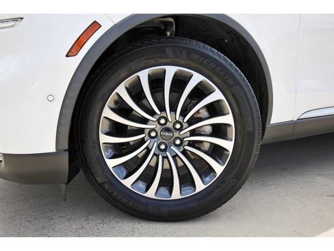 Used 2022 Lincoln Aviator Reserve w/ Elements Package Plus RWD image 31