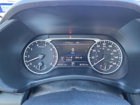 Used 2023 Nissan Sentra SV image 12