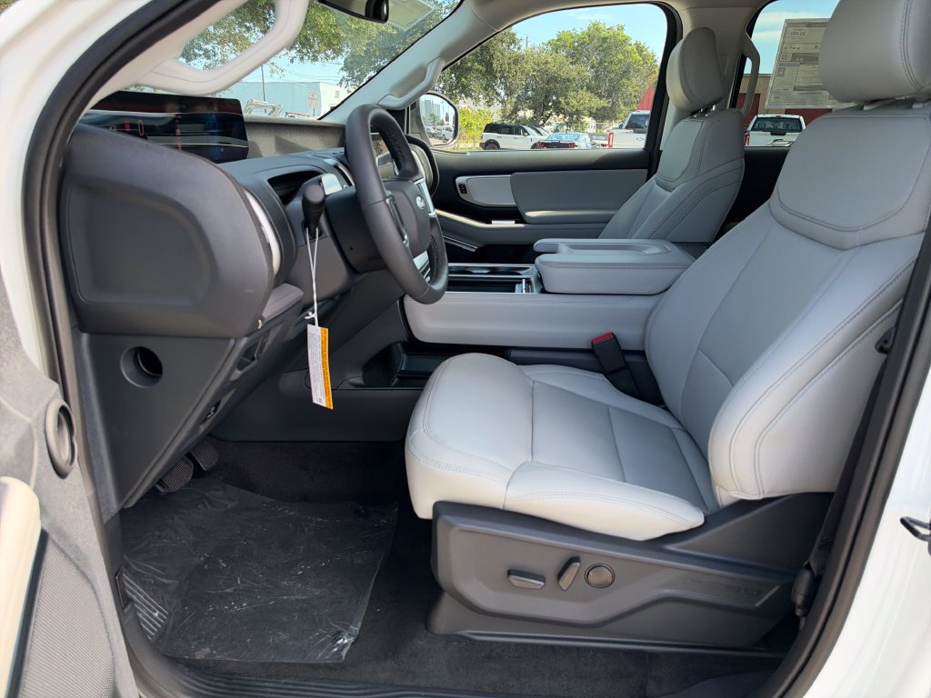 New 2027 Ford Expedition Max Active RWD image 21
