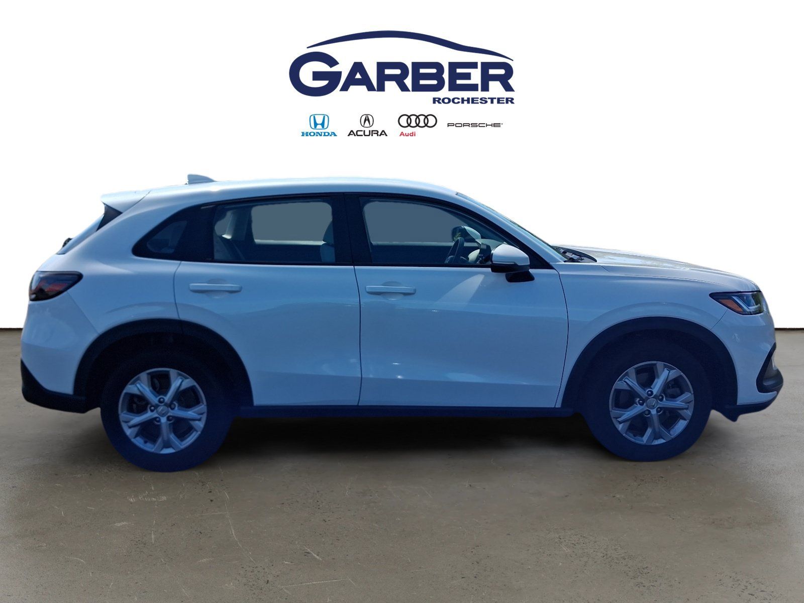 Used 2025 Honda HR-V LX image 9